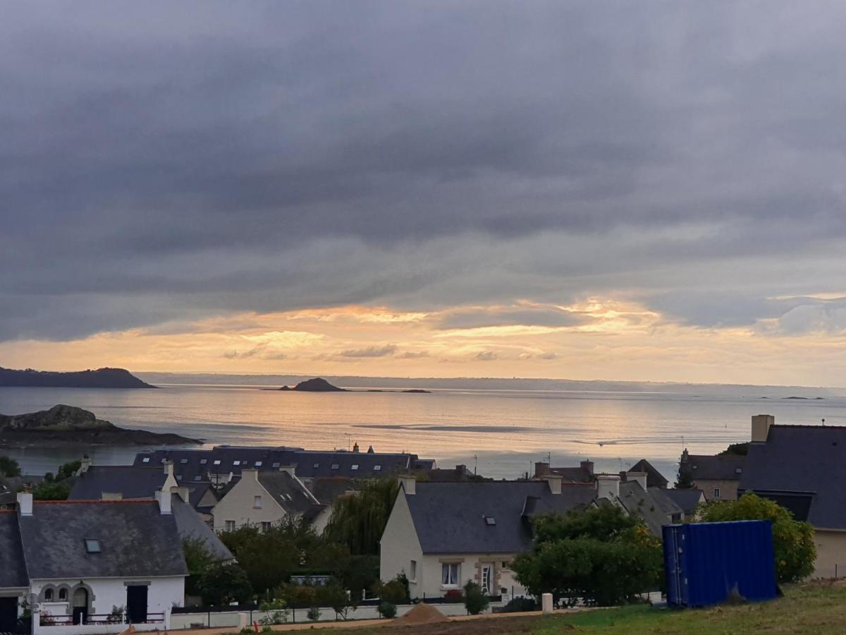 Appartement Bretagne Vue Mer Exceptionnelle Sur Les Hauts D'Erquy Au Calme ! Et Au Pied Du Gr34 Экстерьер фото
